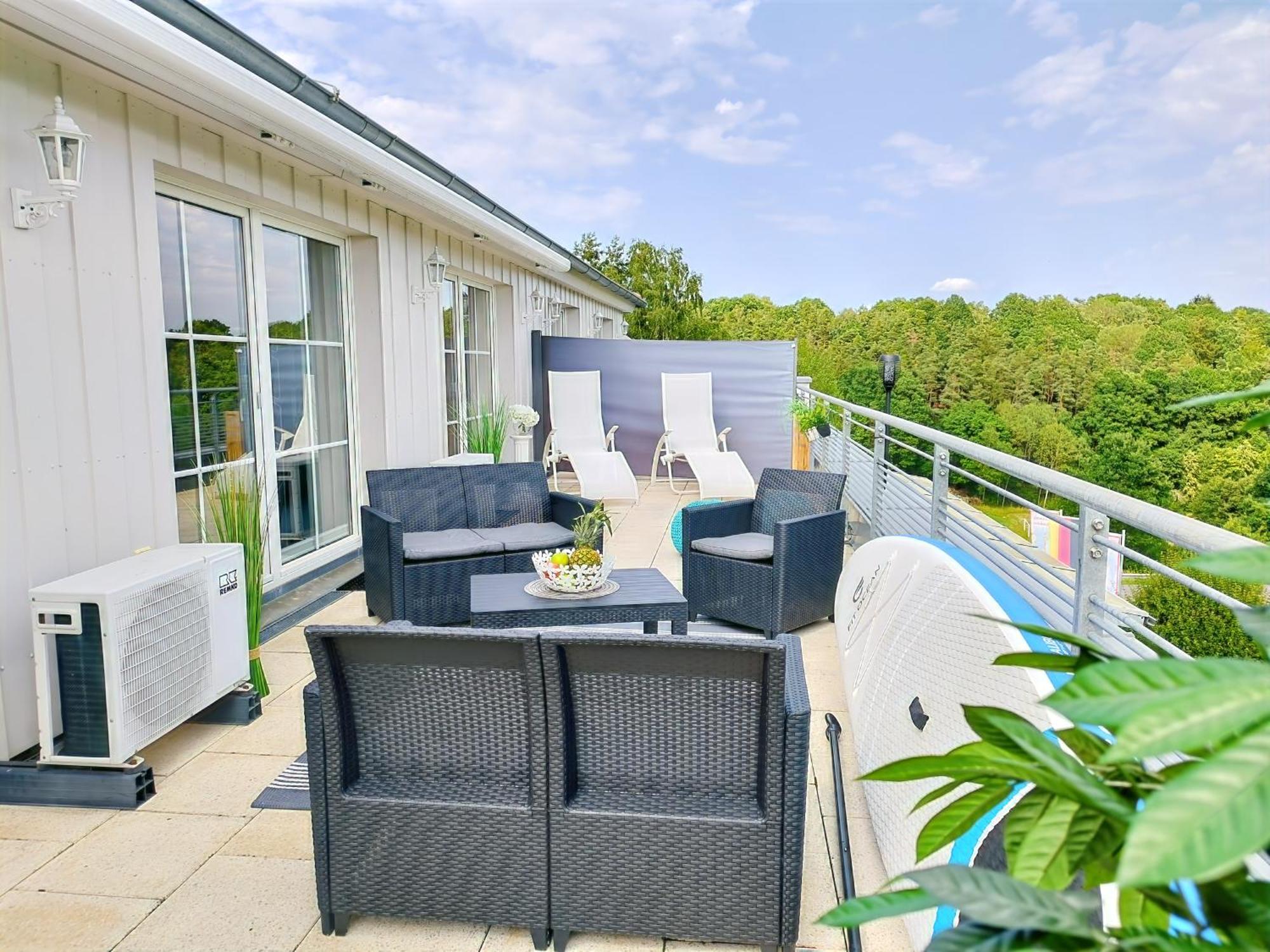 Seeblickapartment Fuer Bis Zu 12, Nuernberg & Schwabach In 30-35 Minuten Zu Erreichen, Sauna, Arbeitsplatz, Dachterrasse & Grill Spalt Bagian luar foto