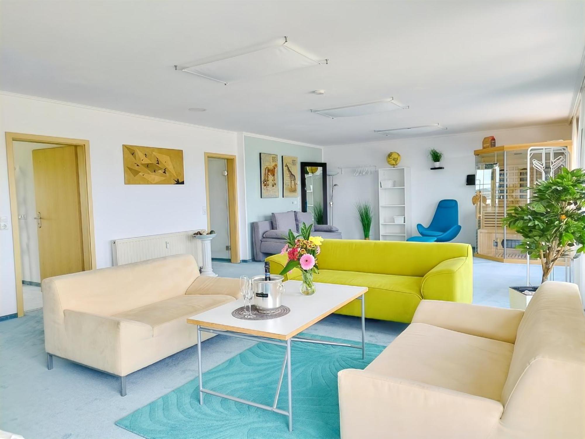 Seeblickapartment Fuer Bis Zu 12, Nuernberg & Schwabach In 30-35 Minuten Zu Erreichen, Sauna, Arbeitsplatz, Dachterrasse & Grill Spalt Bagian luar foto