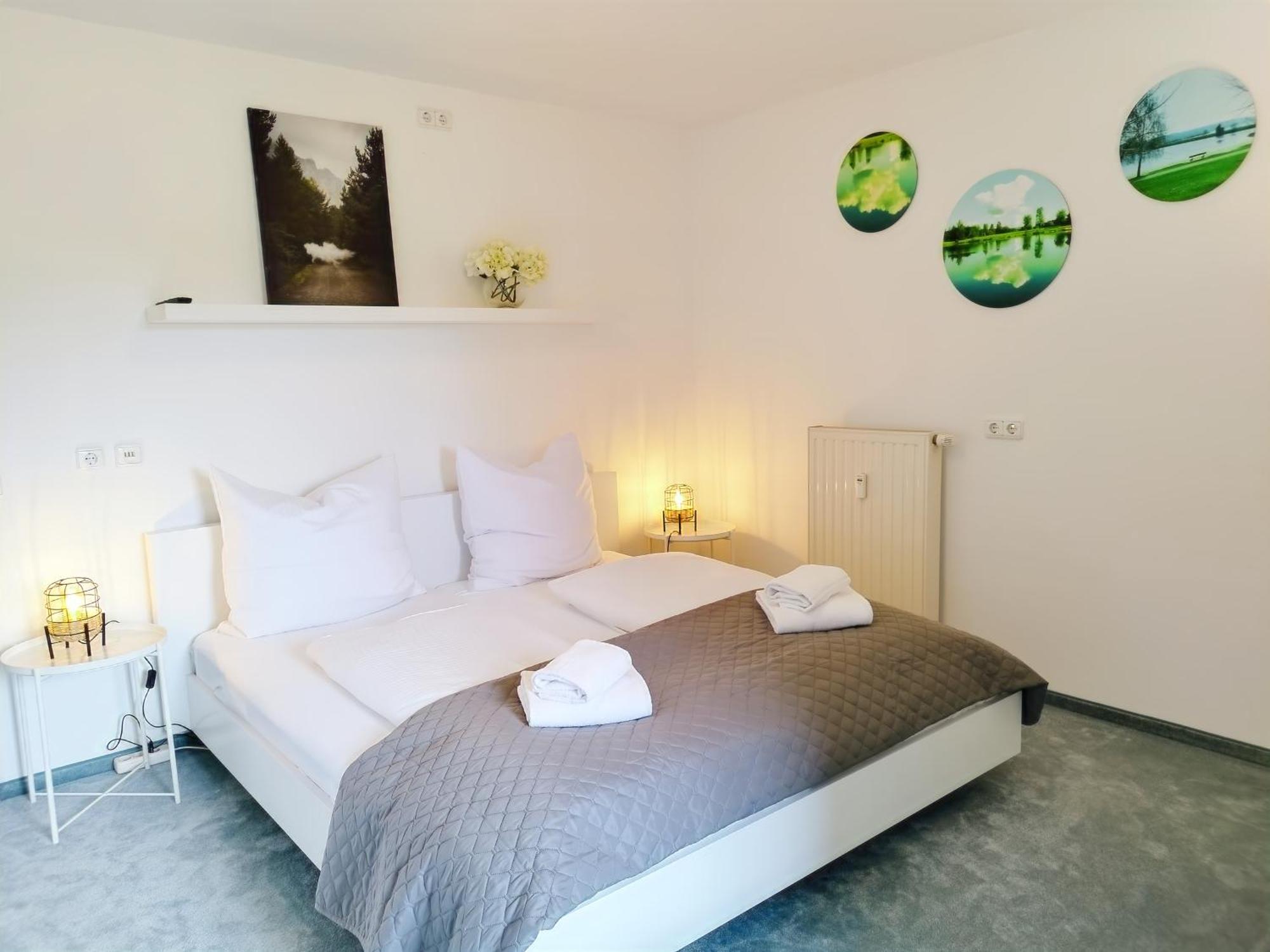 Seeblickapartment Fuer Bis Zu 12, Nuernberg & Schwabach In 30-35 Minuten Zu Erreichen, Sauna, Arbeitsplatz, Dachterrasse & Grill Spalt Bagian luar foto