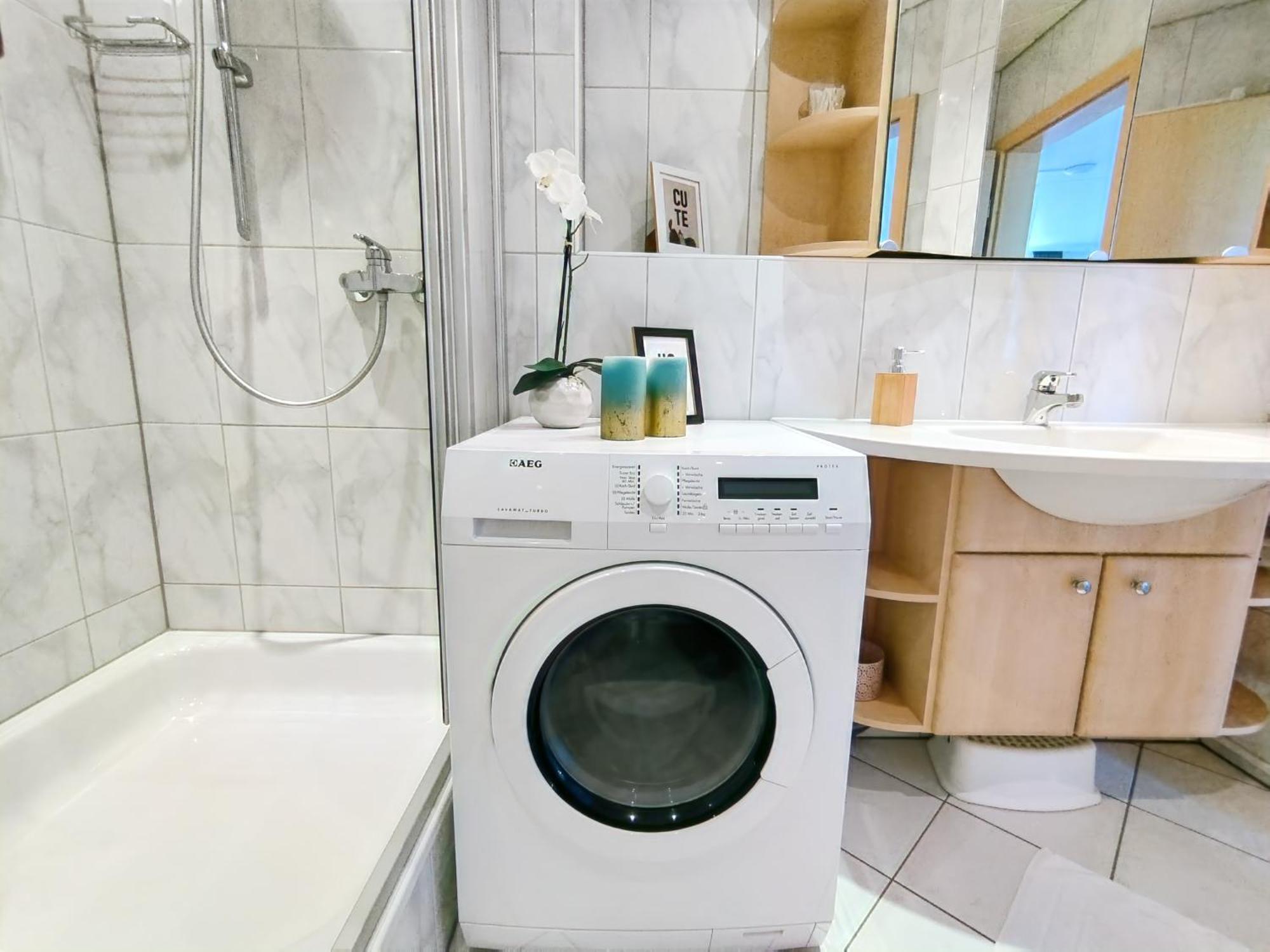 Seeblickapartment Fuer Bis Zu 12, Nuernberg & Schwabach In 30-35 Minuten Zu Erreichen, Sauna, Arbeitsplatz, Dachterrasse & Grill Spalt Bagian luar foto